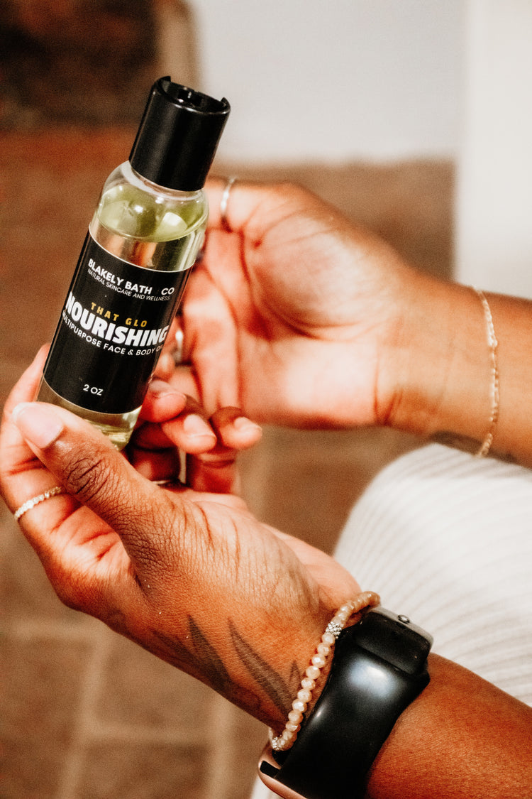 Nourishing natural face and body oil — lightweight moisturizer for daily skin care