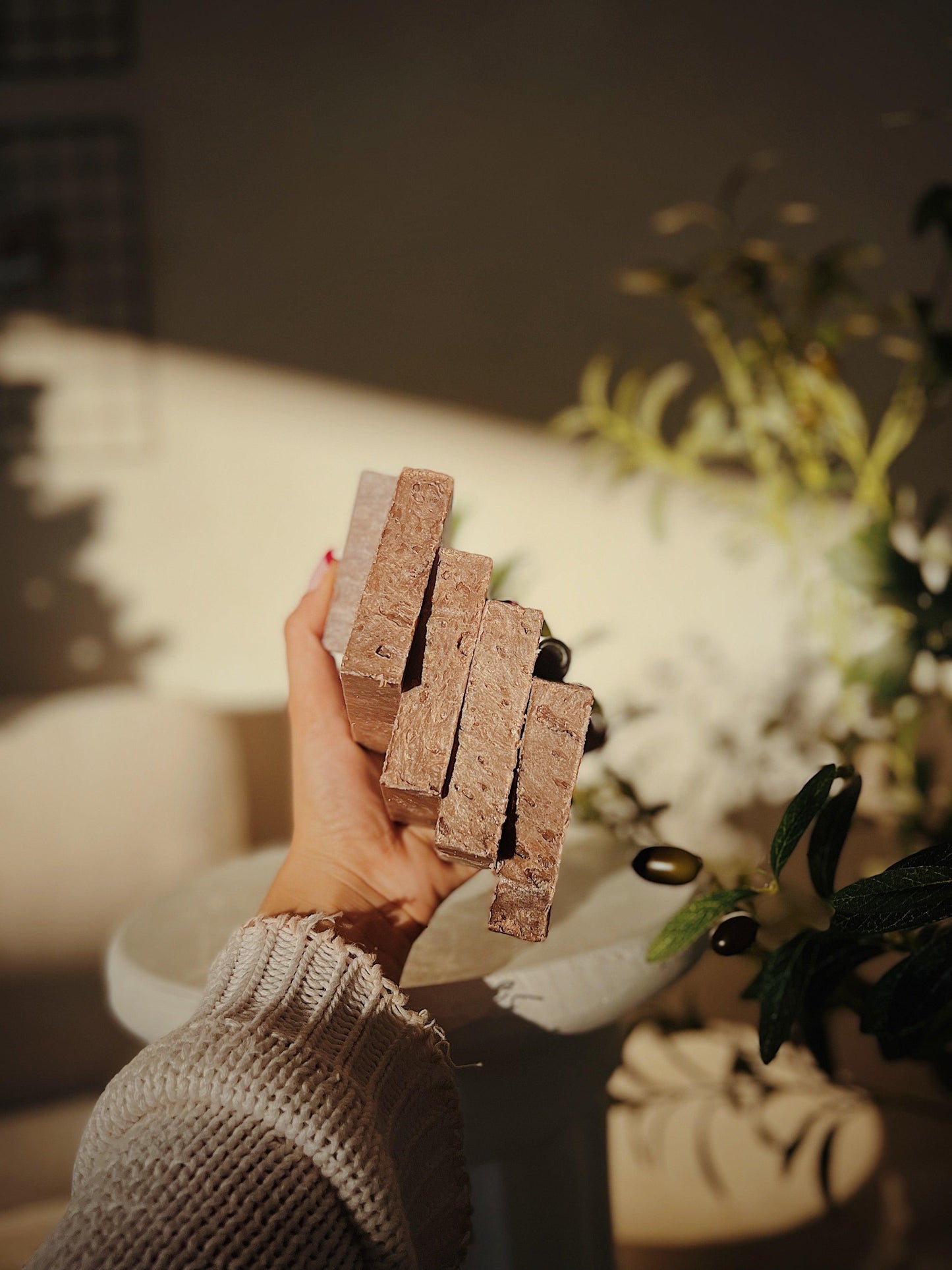 Hot Girl Soap Bar – Bum Bum Scent Dupe made with Goat's Milk - Blakely Bath & Co