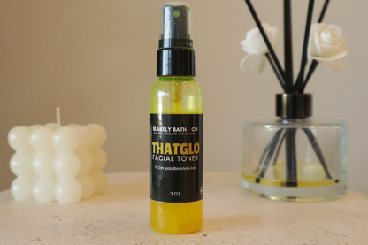 ThatGlo Turmeric Facial Toner – a brightening toner designed to help fade dark spots, even skin tone, and combat acne. Formulated with turmeric and natural botanicals for a radiant, healthy glow. Perfect for all skin types - Blakely Bath & Co 